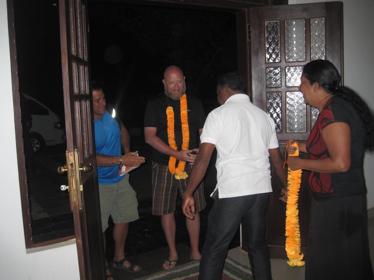 Miheen Hotel & Resort - Anuradhapura Mihintale Eksteriør bilde